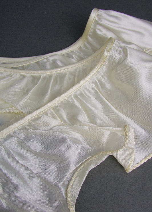 4 Inch Ivory Ruffle Satin Trim, Sold by the yard