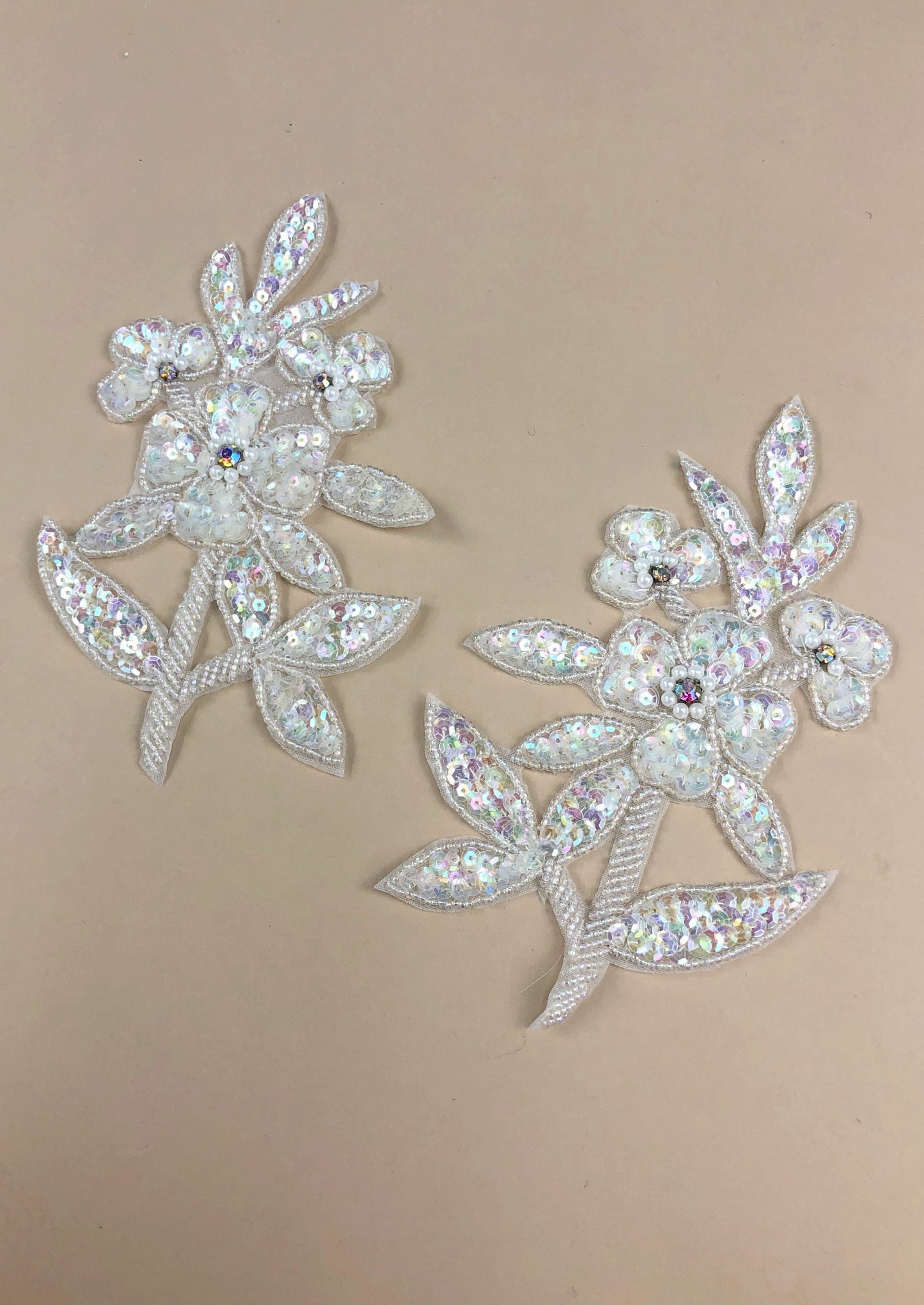 Among The Flowers Appliqués