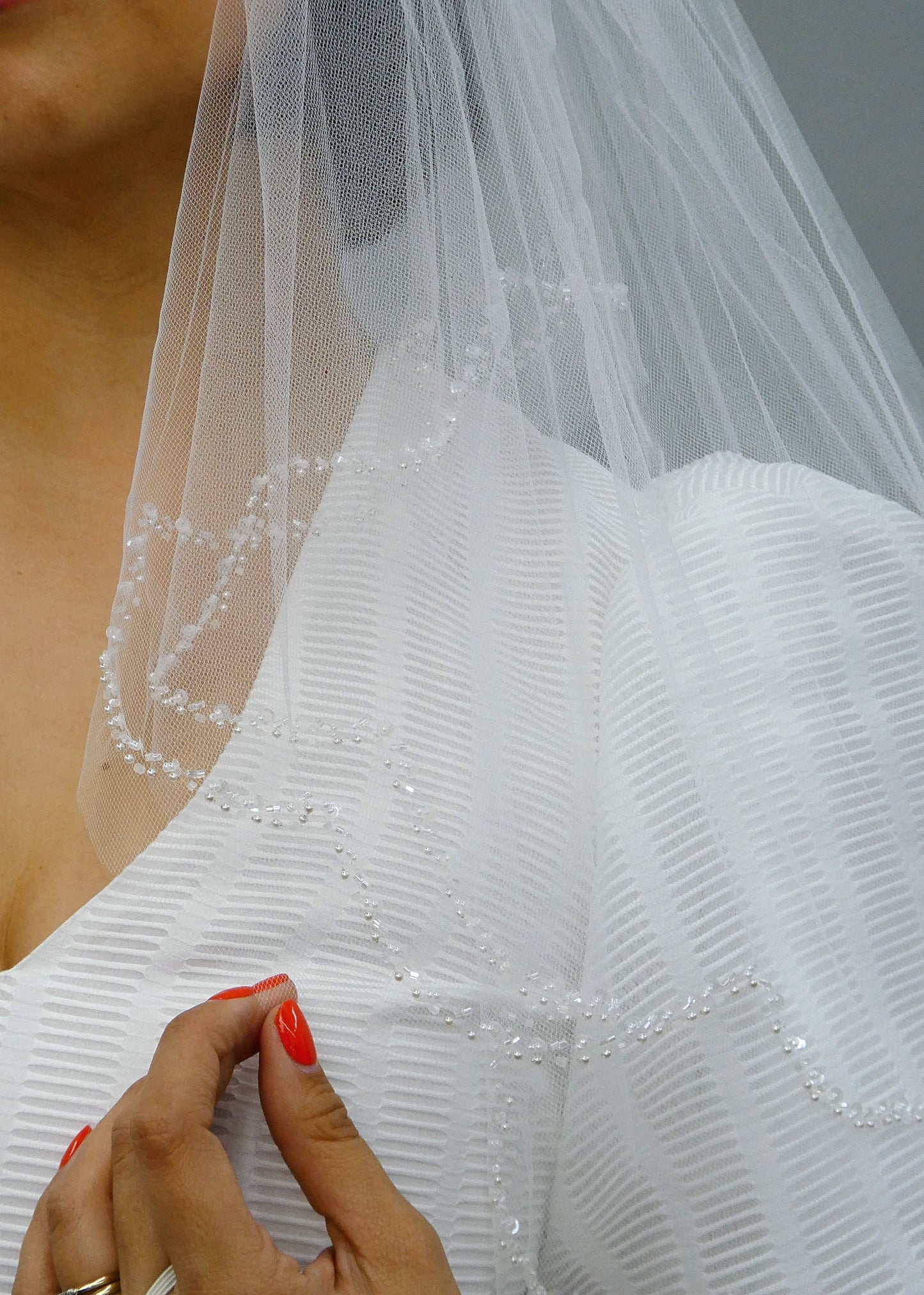 Cassia Glass Beaded Edge Veil