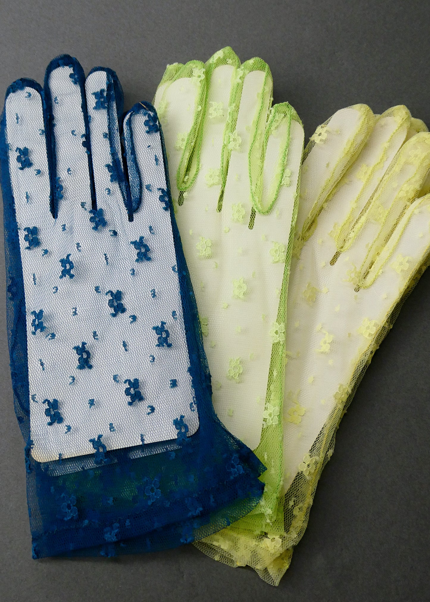 Astra Gloves