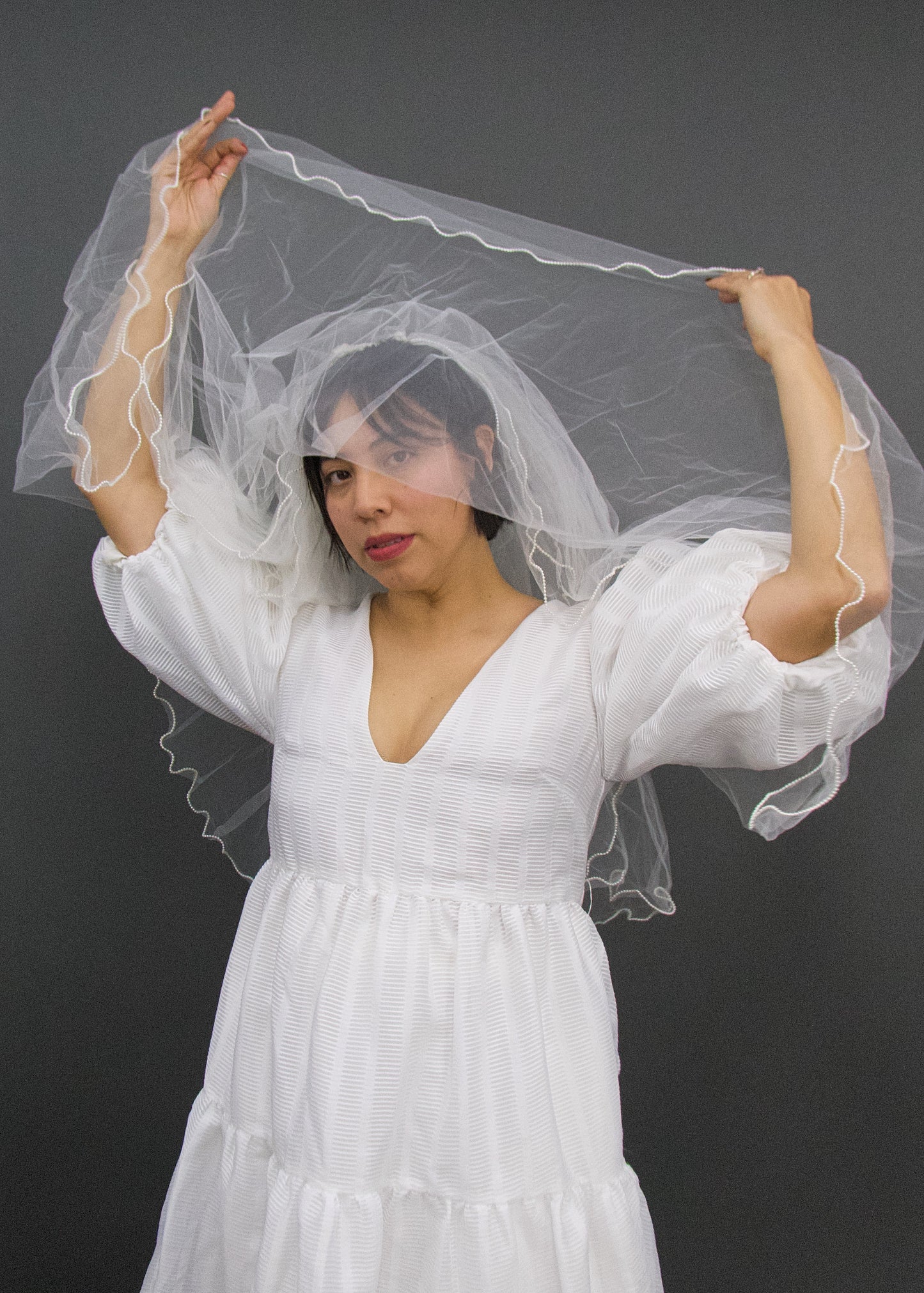 Thea Pearl Trim Veil