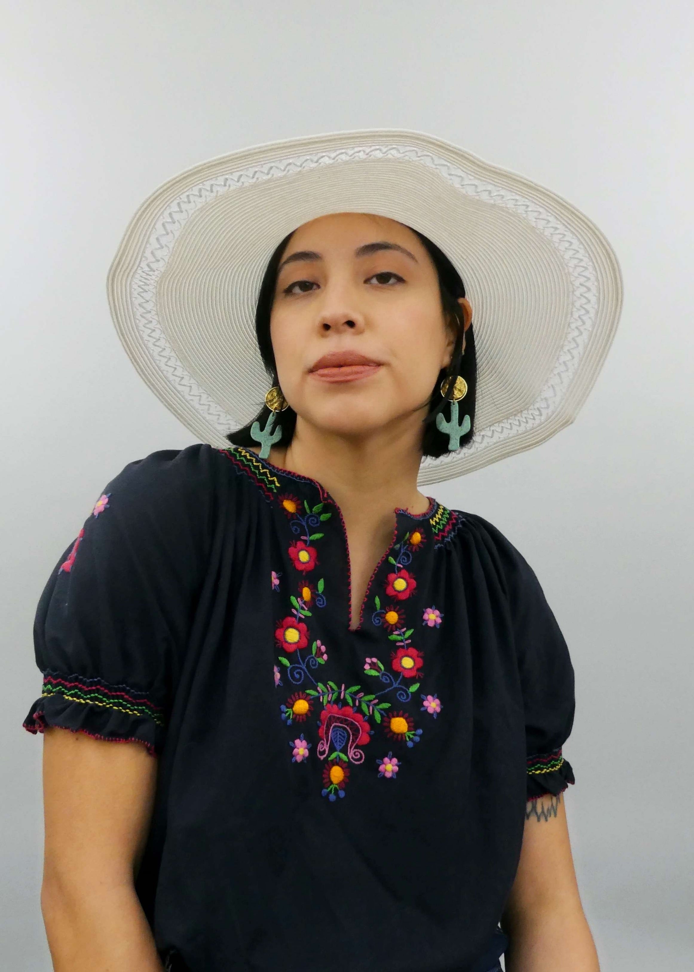 Desert Days White Wide Rim Hat – ShopJemme